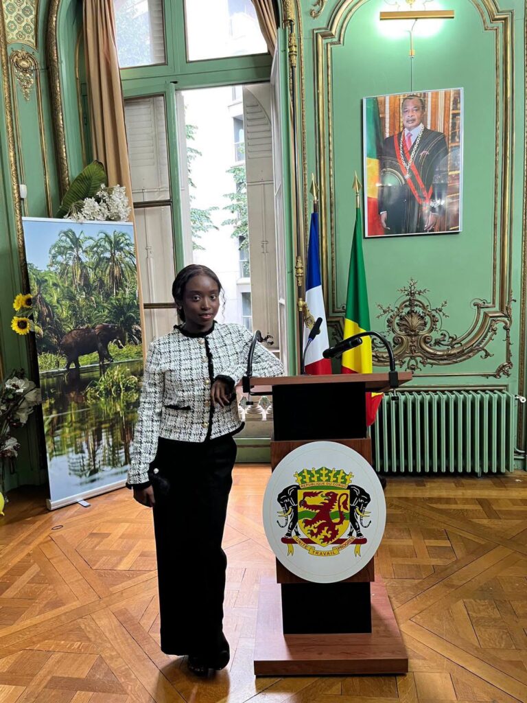 Luccia Ongouya à l'ambassade du Congo